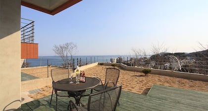 Blue Road Town Pension-Crystal