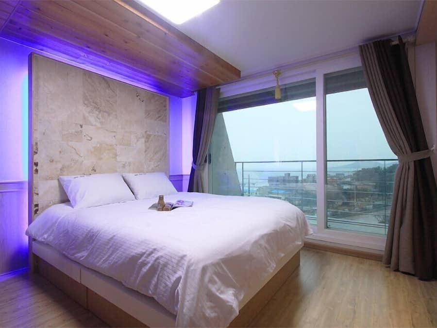 Room (Bed Type or Korean Ondol Type) | 1 bedroom, free WiFi