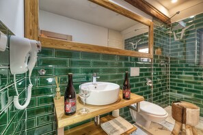 Standard Room | Bathroom