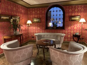 Lobby sitting area - Residenza Grunwald (Venice)
