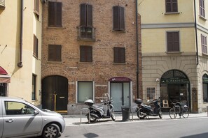 Esterni