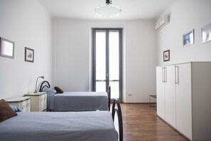 Apartment, 2 Schlafzimmer | 2 Schlafzimmer, kostenloses WLAN, Bettwäsche