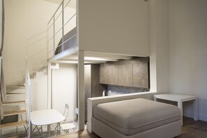 Apartment, 1 Schlafzimmer | Wohnbereich | Flachbildfernseher