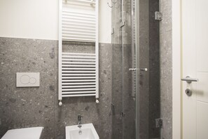 Appartement, 1 chambre | Salle de bain