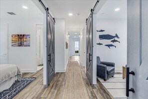 5 dormitorios, tabla de planchar con plancha, wifi y ropa de cama