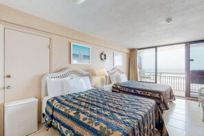 1 slaapkamer, een strijkplank/strijkijzer, wifi, beddengoed