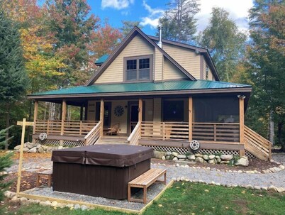 Large Cozy House in the Woods .Few minutes from Lake George and Gore mountain