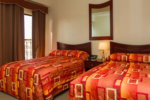 Deluxe Double Room | In-room safe, blackout curtains, iron/ironing board, free WiFi - Regency Suites Hotel (Georgetown)