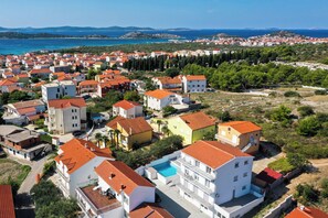 Exterior - Infinity Appartements in Vodice - Nord-Dalmatien / Infinity Appartements in Vodice - Appartement für 4 Personen AP1 (Vodice)