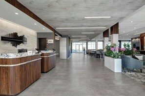 Reception - Courtyard by Marriott Hamilton (Robbinsville)