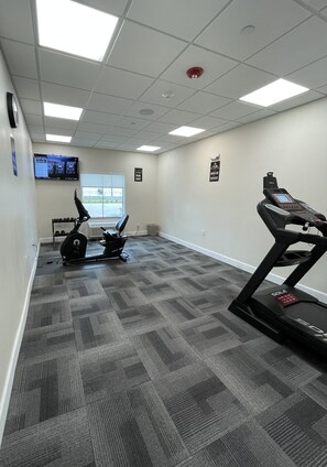Gym - Americas Best Value Inn & Suites Katy (Katy)