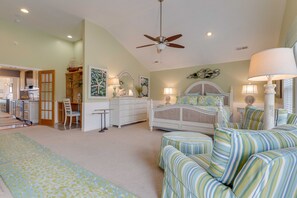 5 bedrooms, WiFi, bed sheets