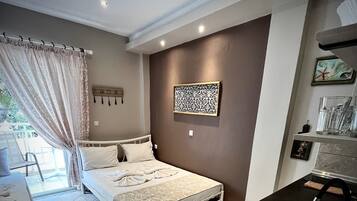 8 quartos, Wi-Fi, roupa de cama