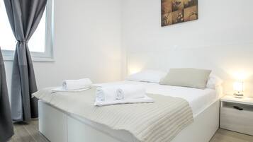 8 camere, una cassaforte in camera, ferro/asse da stiro, Wi-Fi gratuito