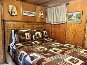 1 多间卧室、熨斗/熨衣板、免费 WiFi、床单