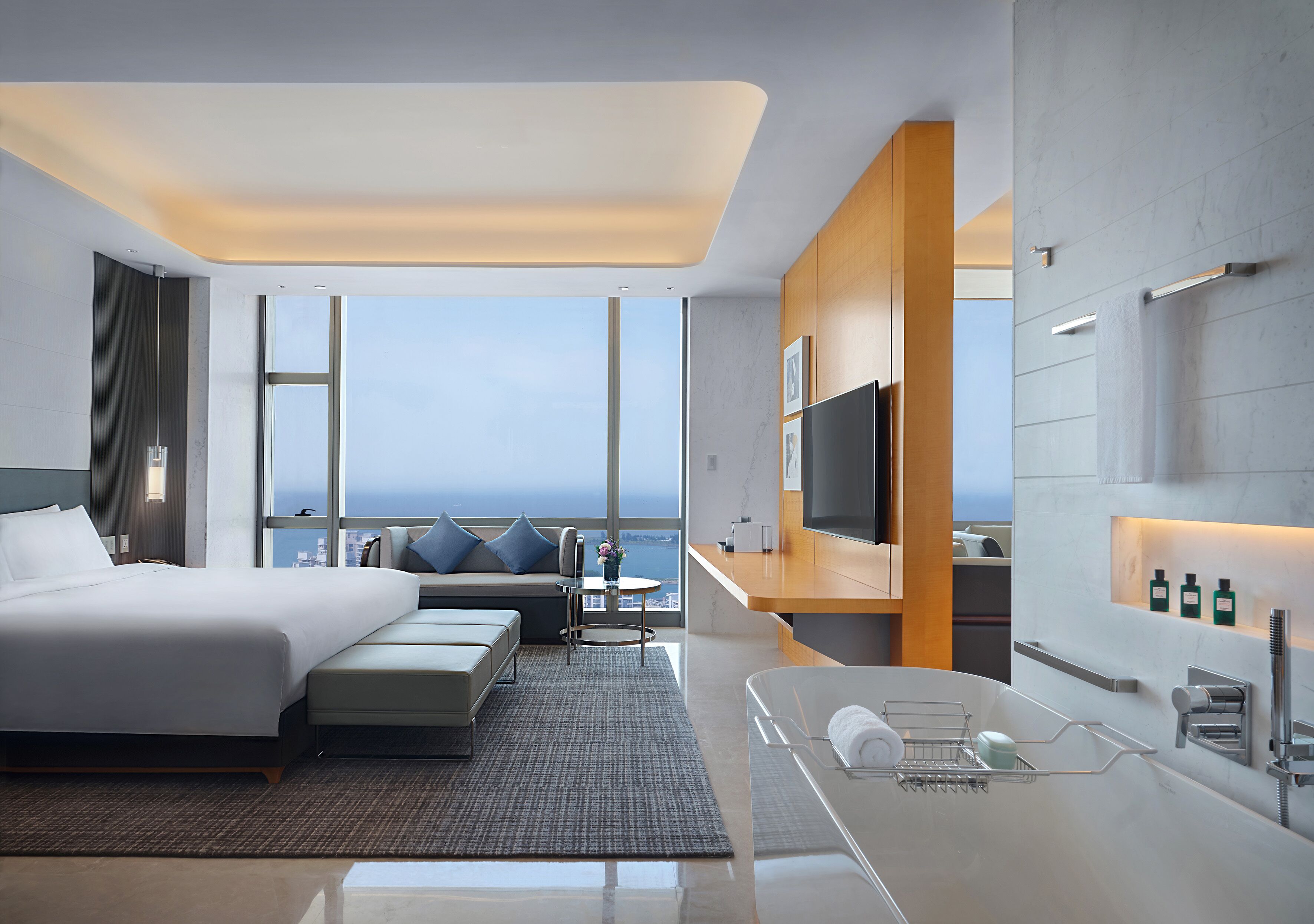 JUNIOR SUITE, Club Millesime Access,1 King Bed,  Ocean View | View from room
