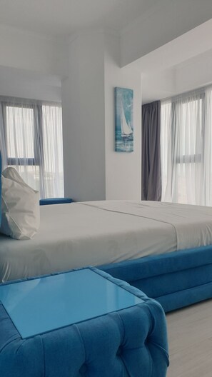 Panoramic Apartment | 2 bedrooms, iron/ironing board, free WiFi - Maritimo 6A (Constanta)