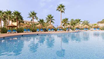 Piscina a l'aire lliure de temporada