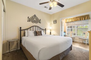 4 bedrooms, iron/ironing board, free WiFi, bed sheets