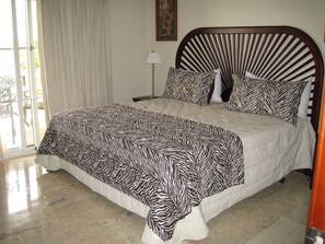 2 Schlafzimmer, Zimmersafe, Bügeleisen/Bügelbrett, WLAN