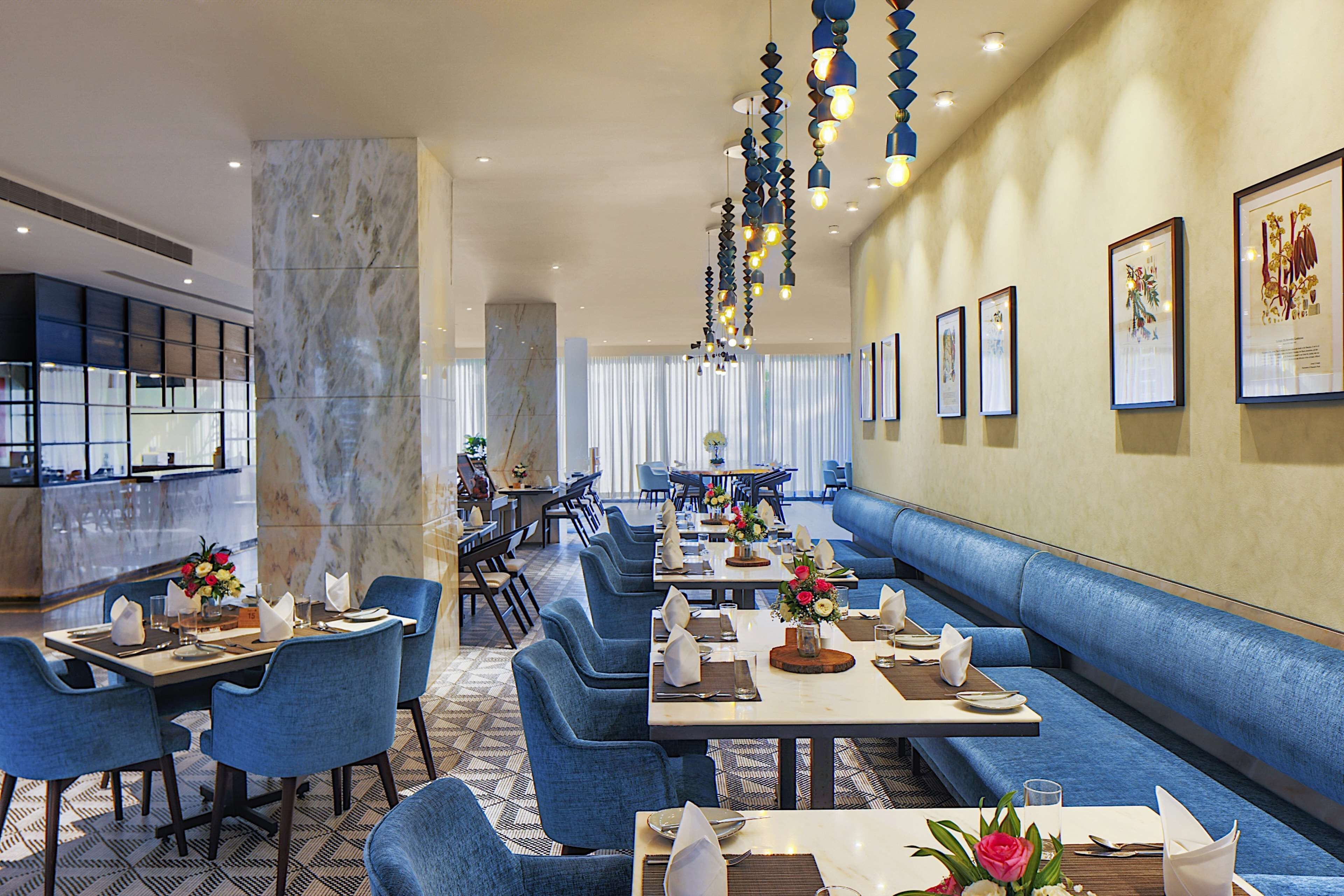 Daily buffet breakfast (INR 1000 per person)