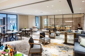 Food and drink - Radisson Blu Mumbai International Airport (Mumbai)