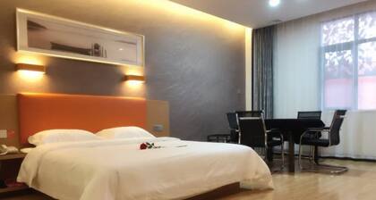 7 Days Premium Qianjiang Railway Station Lobster City