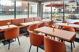 Café da manhã e jantar, culinária americana