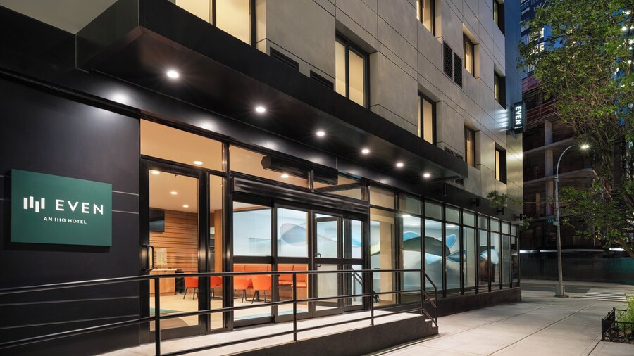 EVEN Hotel Long Island City New York by IHG