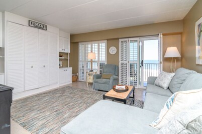 Ocean View Escape Studio Condo