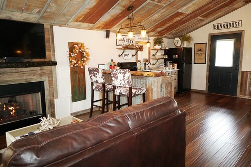 Run Away Ranch | Quiet and Peaceful Cabin