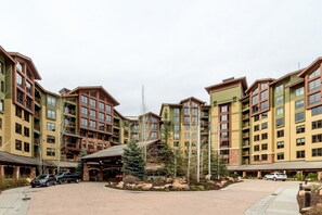 Exterior - Grand Summit Hotel #702 Penthouse Ski-in, Ski-out Corner Unit (Park City)