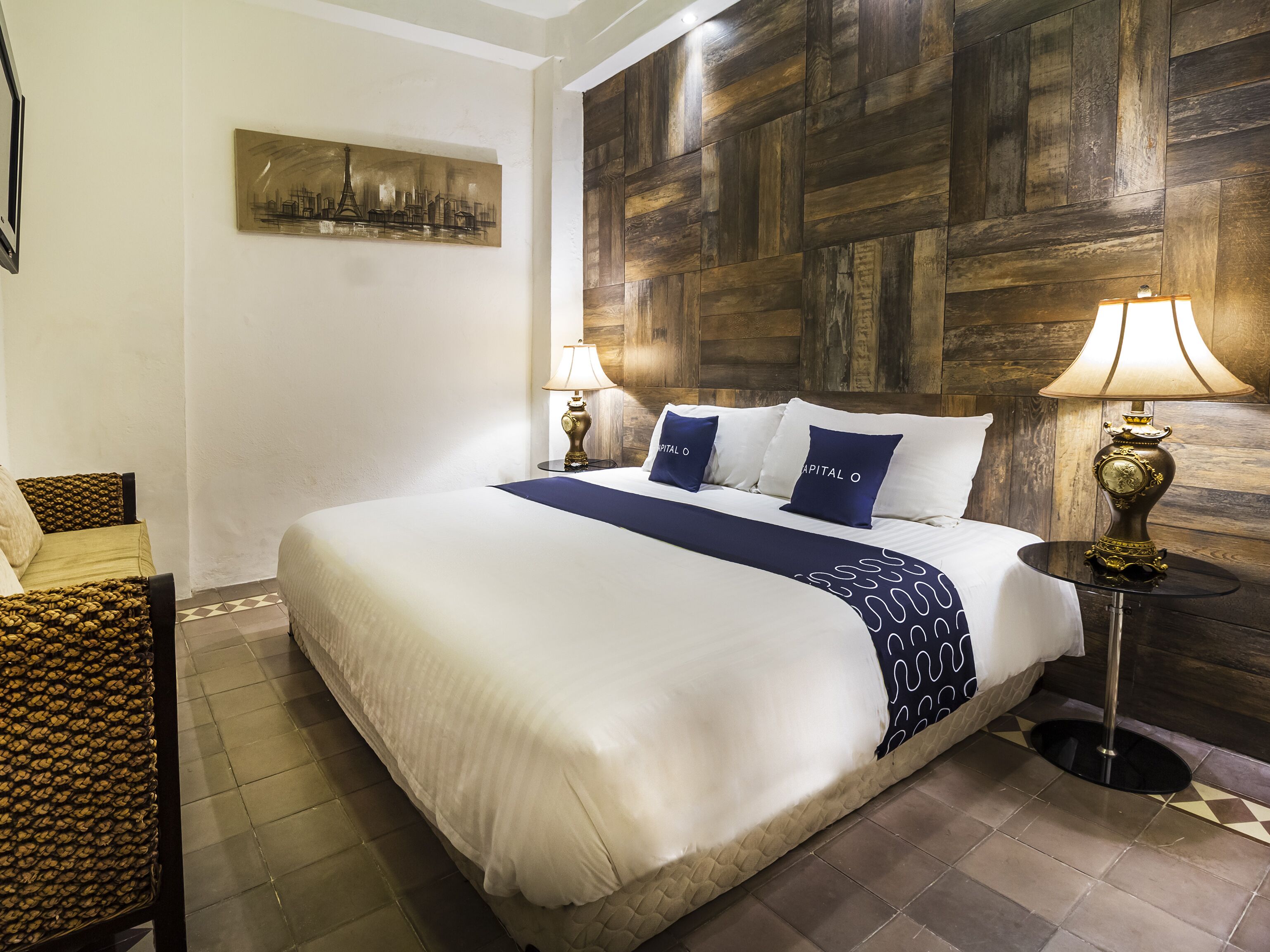 junior suite | minibar, desk, iron/ironing board, free wifi