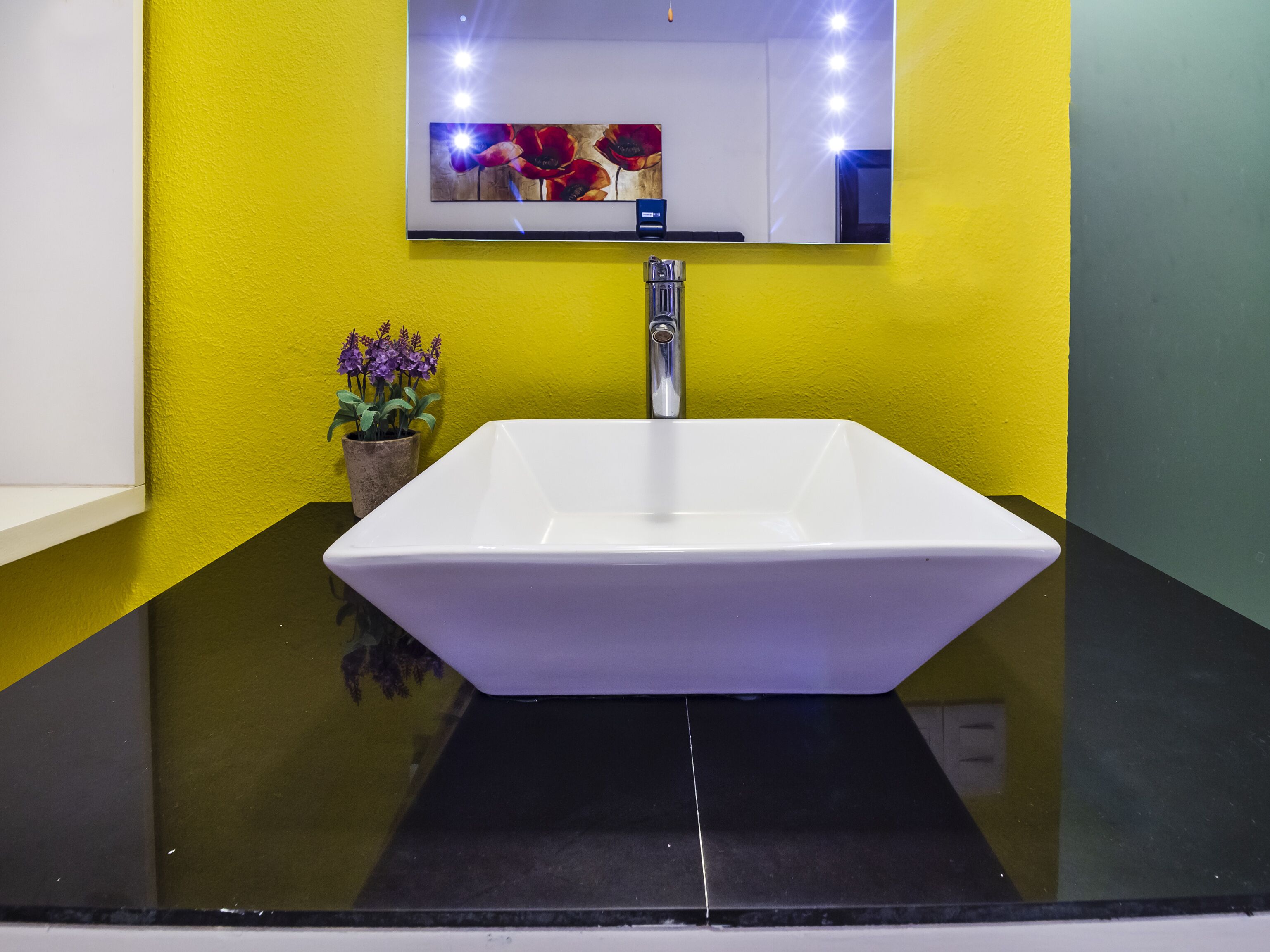 standard room | bathroom | shower, free toiletries, hair dryer, towels