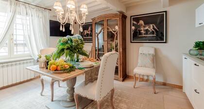 Luxury 1 Bedroom Apartment inside the Walls of Lucca