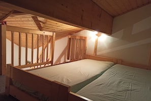 2 Schlafzimmer, Bügeleisen/Bügelbrett, Bettwäsche