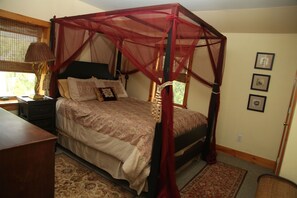 3 soverom, strykejern/-brett, wi-fi (inkludert) og sengetøy