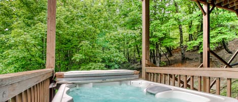 Bain à remous extérieur