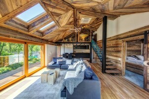 总统公寓, 山景 (209 with SPA, Pool access) | 笔记本电脑工作区、熨斗/熨板、婴儿床、免费 WiFi