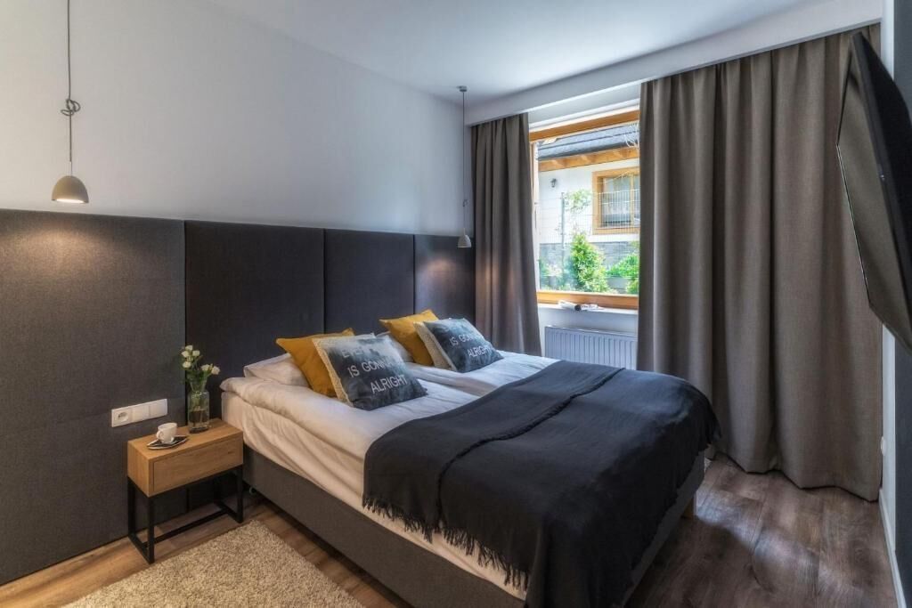 Laptop workspace, iron/ironing board, cribs/infant beds, free WiFi