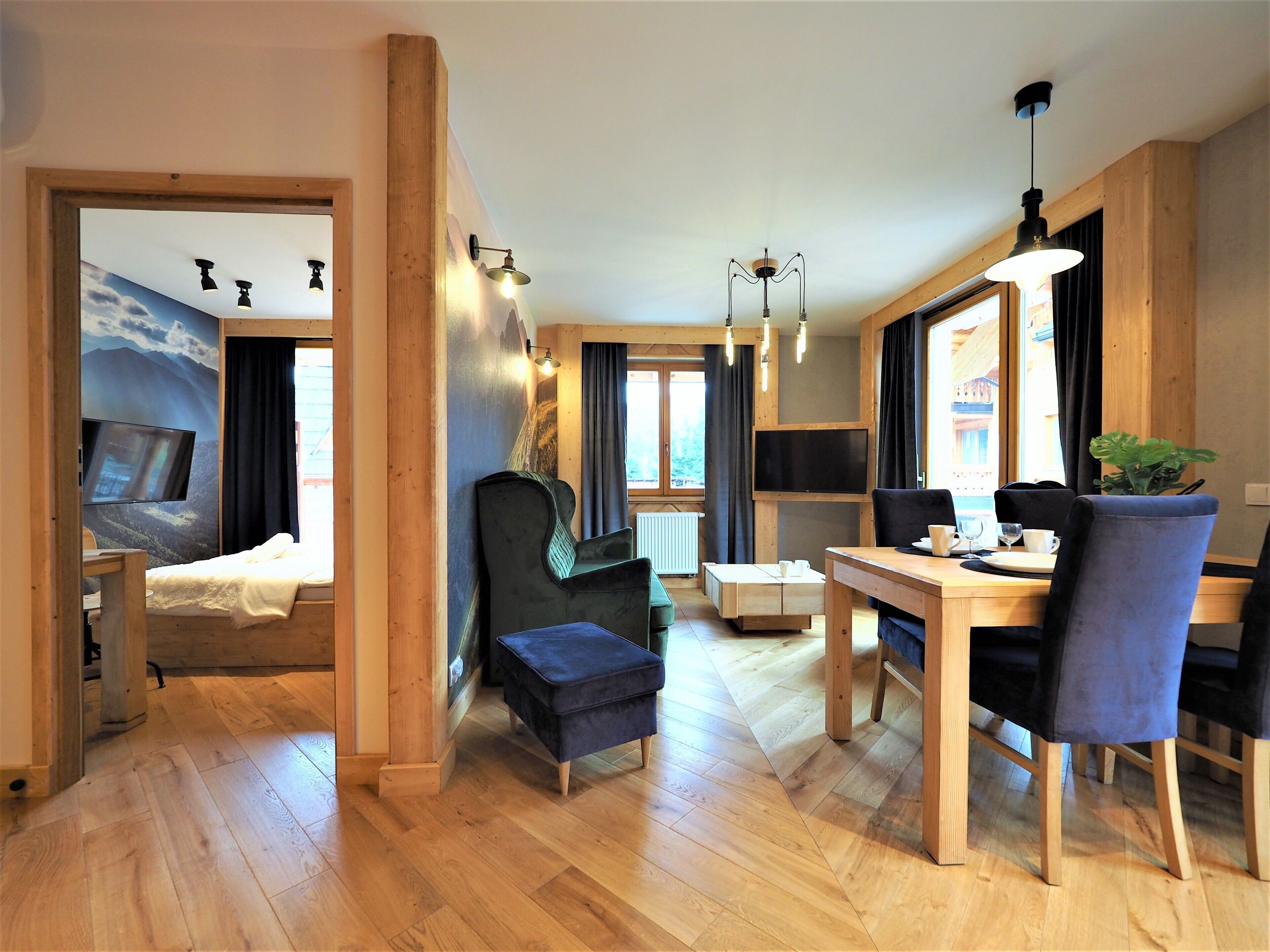 Laptop workspace, iron/ironing board, cribs/infant beds, free WiFi