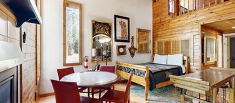 Eclectic second floor condo w/ loft, balcony, & gas fireplace - family friendly