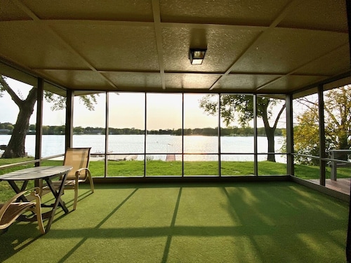 Rustic Three Bedroom Cabin with 28 Foot Dock on Cedar Lake - Nashua, Iowa