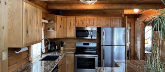 Cozy Cabin - only 35min to Fort Collins and 3min to DU Mountain Campus  