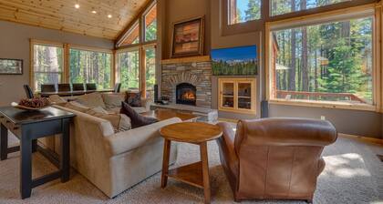 Monthly Lease - Peaceful Pines by Tahoe Getaways - 3 BR in Tahoe Donner, with Hot Tub