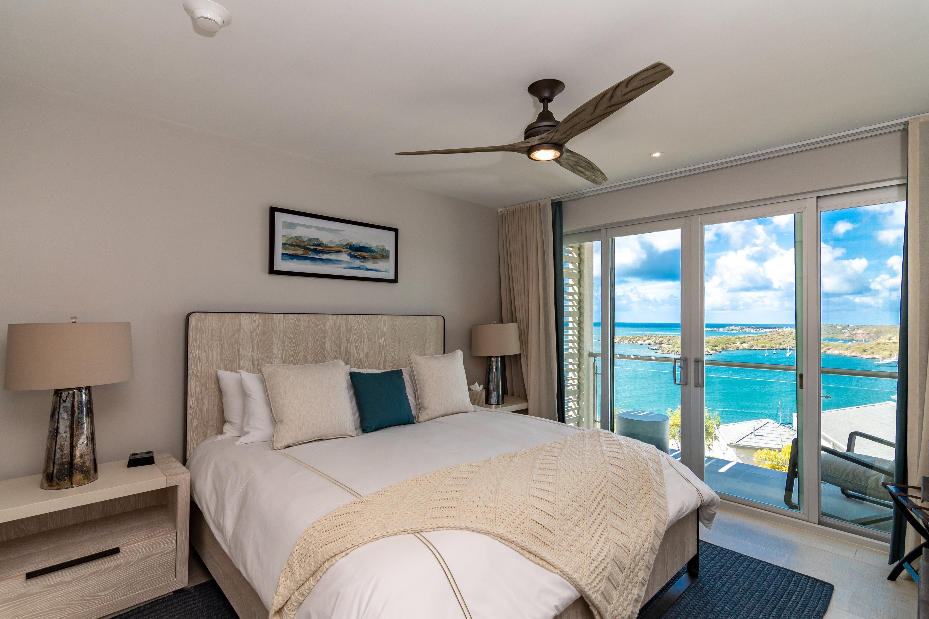 2 dormitorios, tabla de planchar con plancha, wifi y ropa de cama