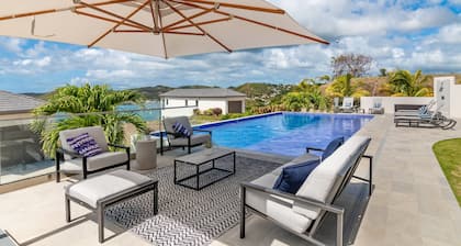 Citrine 2 Bedroom Luxury Suite With Resort Amenities