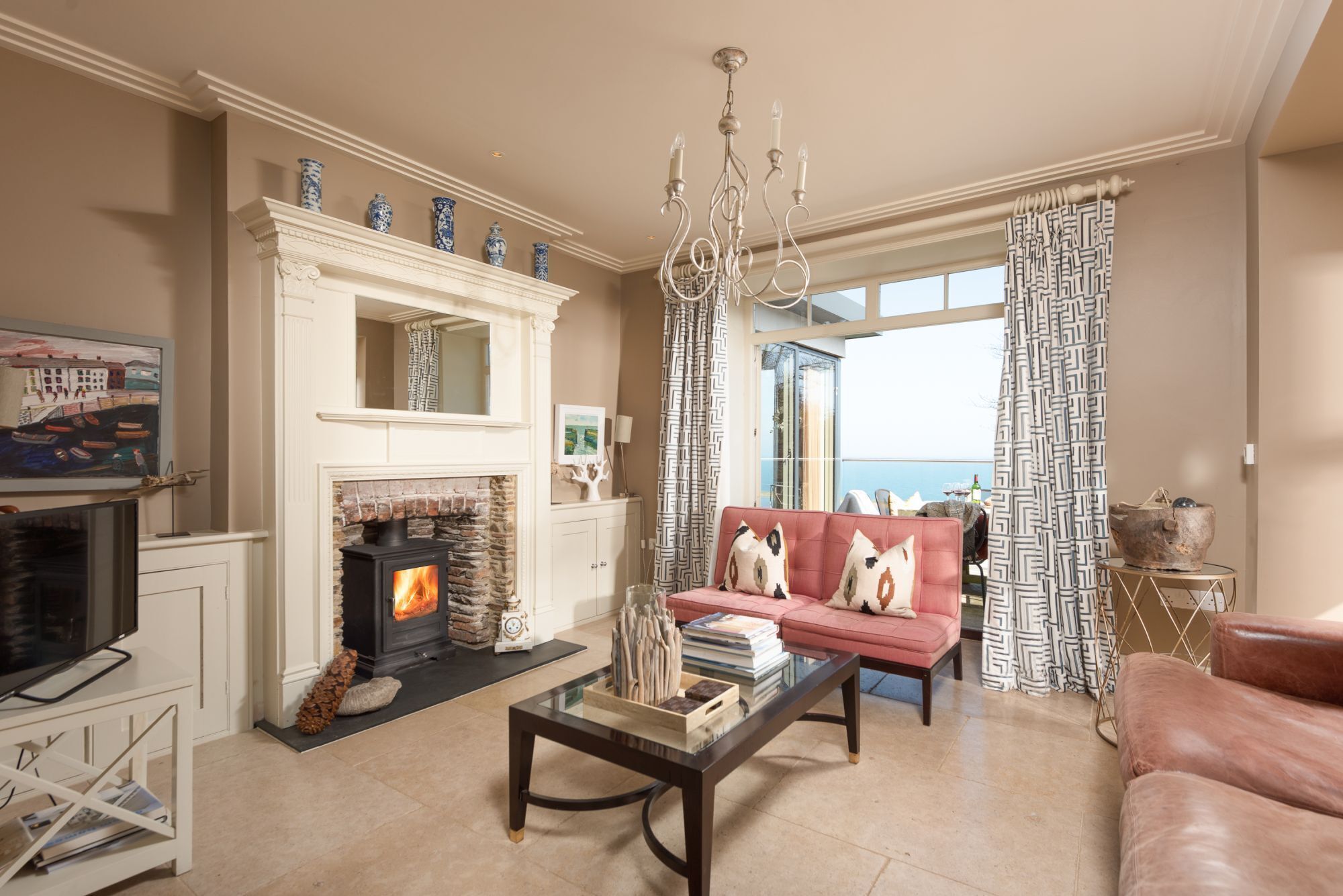 TV connectée, chaîne hi-fi