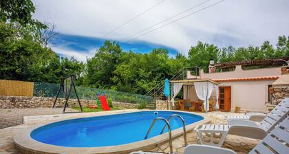 Villa Adry 2