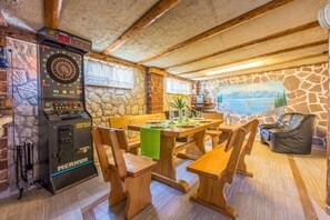 Villa | Living area